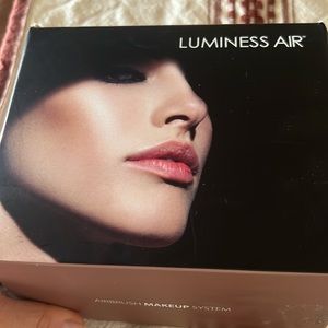 Luminous air airbrush, make up system brand new inbox never used